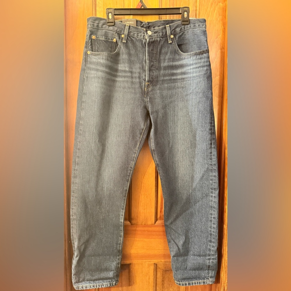 NWT Levi's 501 Straight leg Jeans